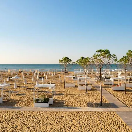 Lovely With Garden For Six Apartment Bibione